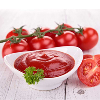 خوشه رب گوجه‌فرنگی و ترشیجات فارس