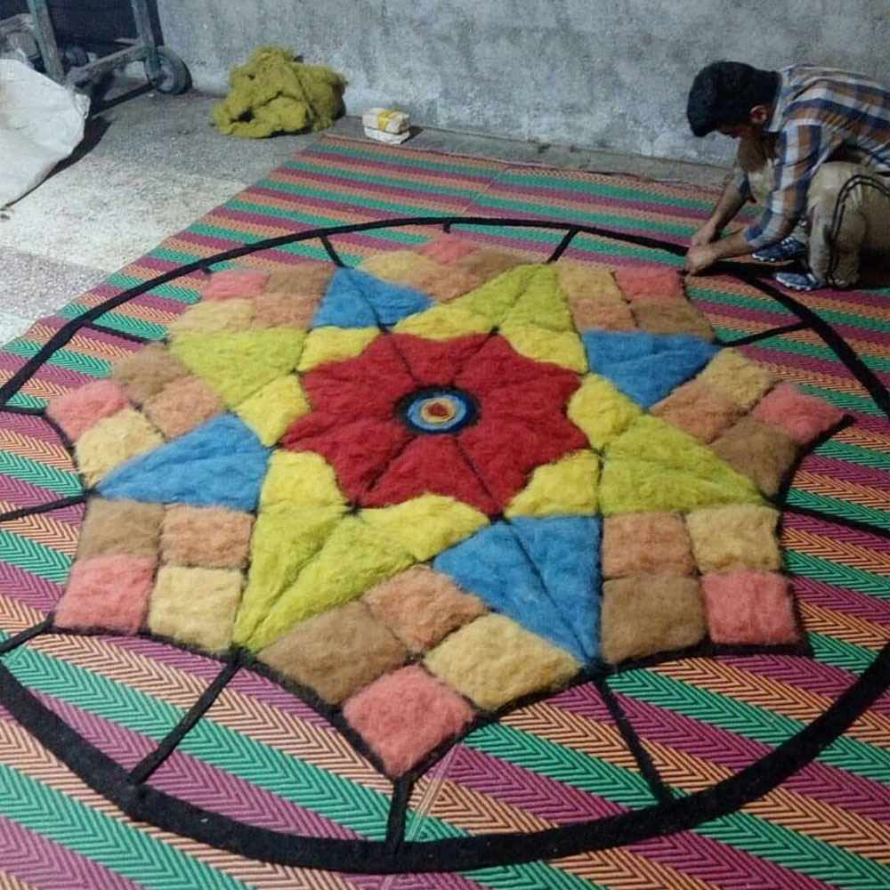 فرش نمدی با پشم خالص