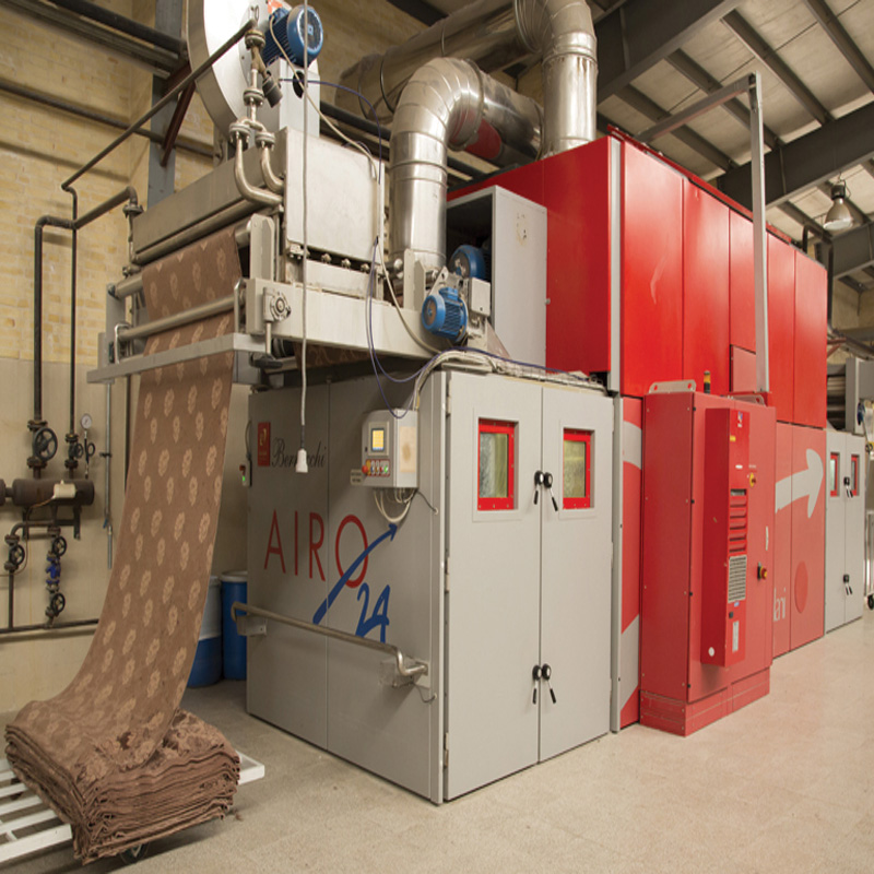 تکمیل پارچه های مختلف